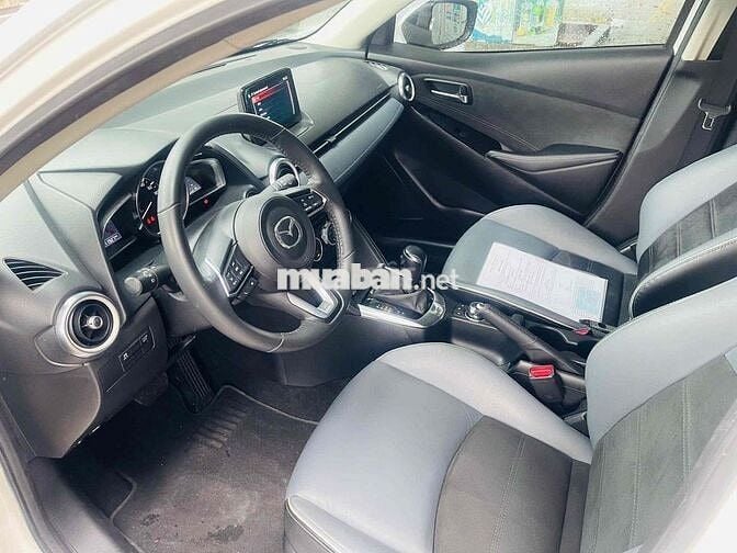 Mazda 2 2020 Sport Luxury - 11000 km
