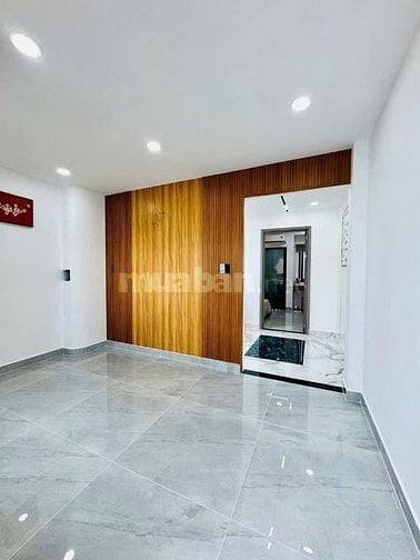 Bán nhà 4,5 tầng full nội thất ôt đậu trong nhà hệ thống Smarthome 
