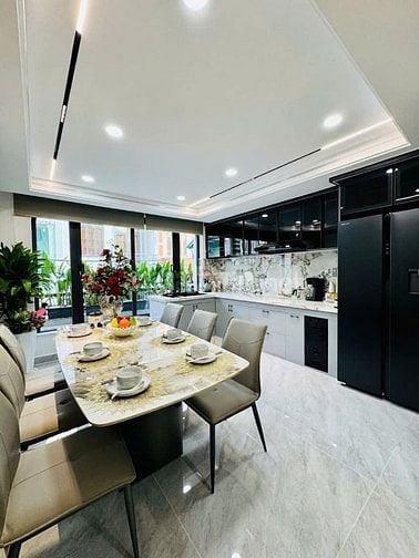 Bán nhà 4,5 tầng full nội thất ôt đậu trong nhà hệ thống Smarthome 