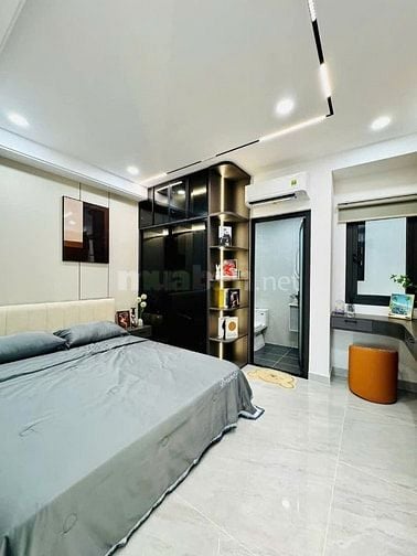 Bán nhà 4,5 tầng full nội thất ôt đậu trong nhà hệ thống Smarthome 