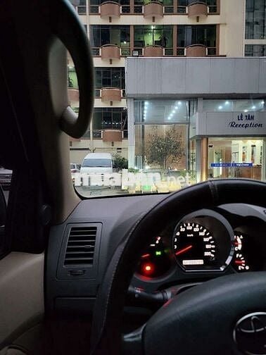 xe Toyota Fortuner 2011 2.5G - 20 km