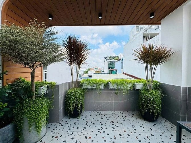 Bán nhà 4,5 tầng full nội thất ôt đậu trong nhà hệ thống Smarthome 