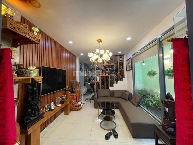 NHÀ HẺM Đ.NGUYỄN TRÃI Q5.48m2/3tỷ550.HẺM OTO SHR CHÍNH CHỦ