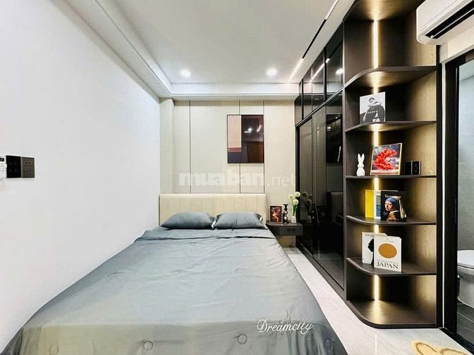 Bán nhà 4,5 tầng full nội thất ôt đậu trong nhà hệ thống Smarthome 