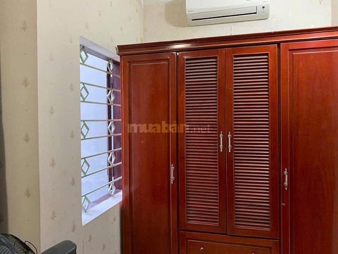 Cho thuê Nhà ở 3 tầng Định Công DTSD125m đủ tiện nghi 10tr