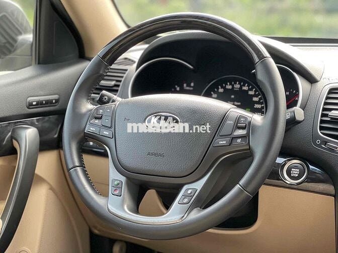 Kia Sorento 2018 2WD 2.2 DATH - 99000 km