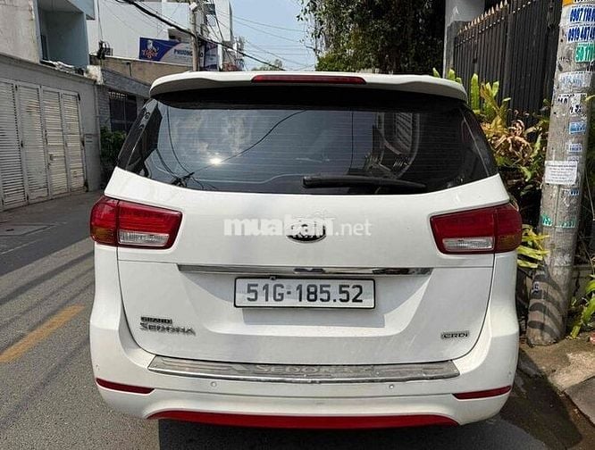 Kia Sedona 2018 máy dầu cửa lùa