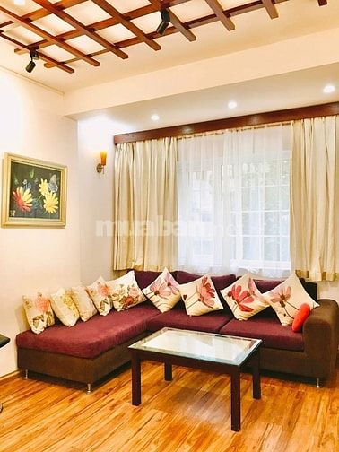 Vĩnh Phúc, phân lô, ô tô tránh vào nhà, sử dụng 50m2 thoải mái, 