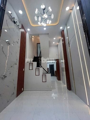Bán nhà đường Lý Thái Tổ - Q.10(3.1×10m) 3 lầu, giá 6.68 tỷ TL
