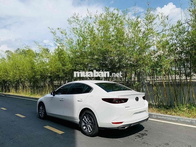 Mazda 3 2025 1.5L Deluxe