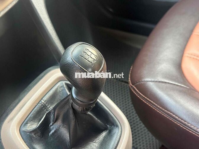 Hyundai Grand i10 2019 1.2 BASE - 93000 km