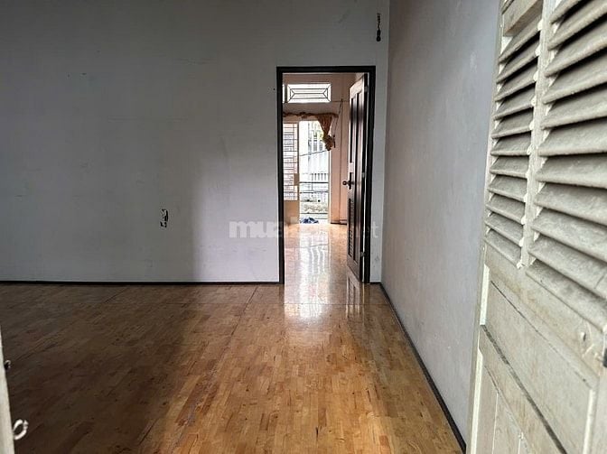 Bán nhà Dân Trí, P6, Tân Bình 75m2 nhà 2 tầng giá chỉ 5.5 tỷ hẻm thông