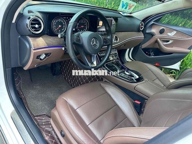 Mercedes Benz E Class 2017 E200 - 30000 km