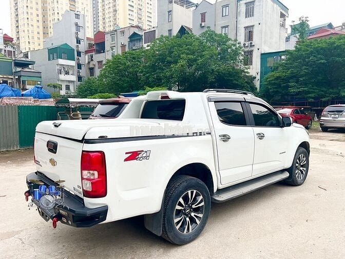 Chevrolet Colorado 2017 LTZ 2.8L 4x4 AT - 20000 km