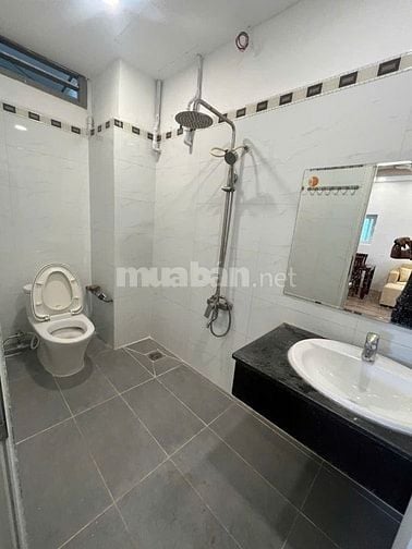 Bán Căn Hộ Tầng trệt Chung Cư 234 Hẻm 330Phan Văn Trị P11 BT 3,82x14m