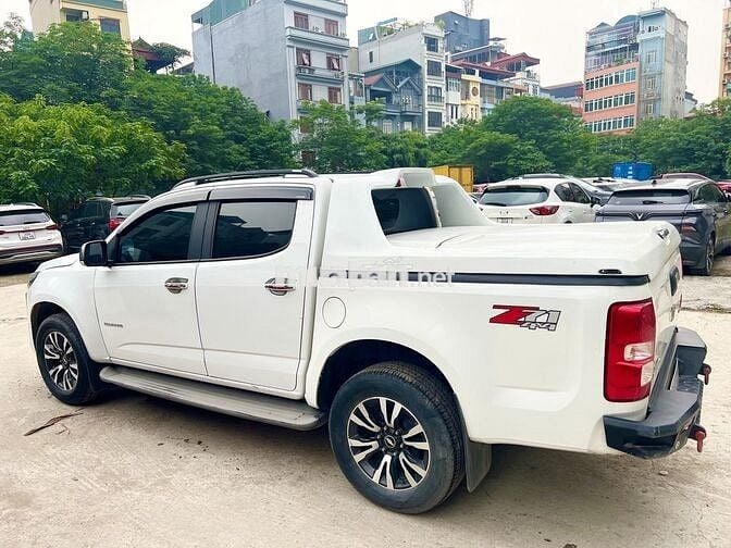 Chevrolet Colorado 2017 LTZ 2.8L 4x4 AT - 20000 km