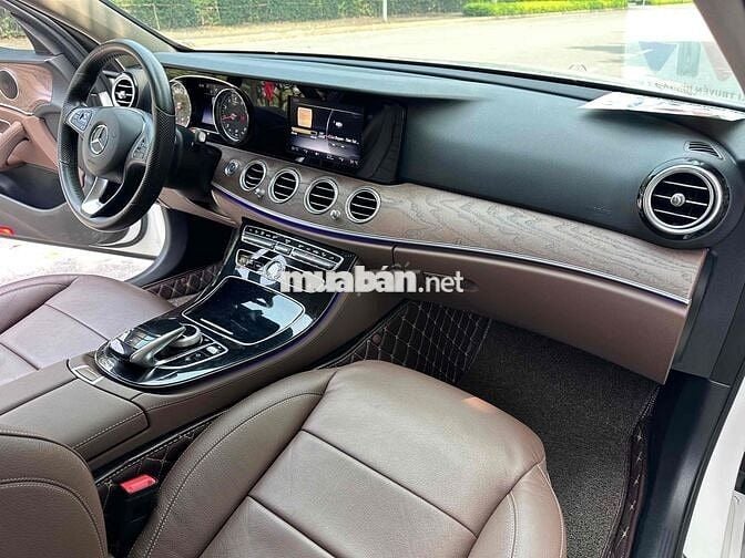 Mercedes Benz E Class 2017 E200 - 30000 km