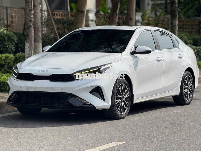 Kia K3 Premium 2.0 AT 2023 - Trắng