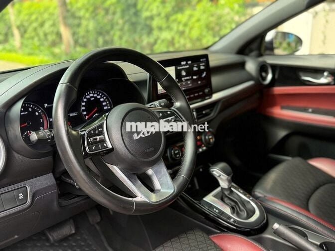 Kia K3 Premium 2.0 AT 2023 - Trắng