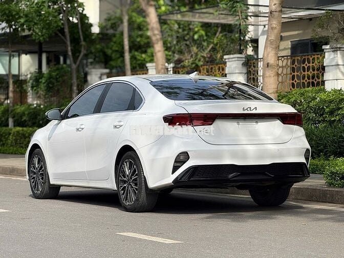 Kia K3 Premium 2.0 AT 2023 - Trắng