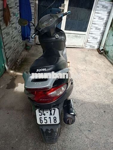 Xe tay ga Attila chân bấm_ 2tr500