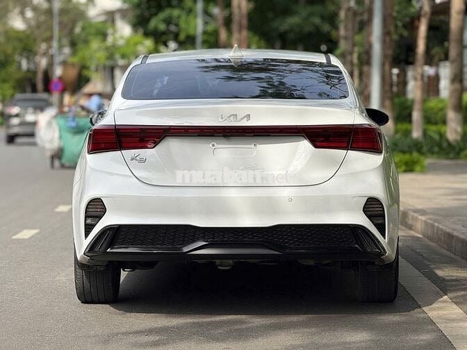 Kia K3 Premium 2.0 AT 2023 - Trắng