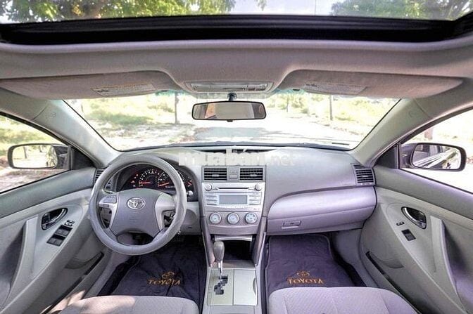 Toyota Camry 2008 LE 2.4 - 51000 km