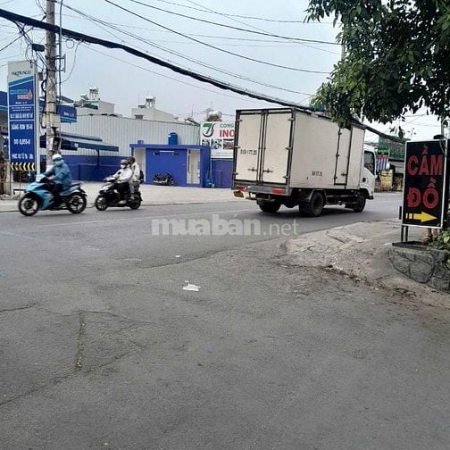 NHÀ BÁN NGAY NGÃ TƯ GA - ĐƯỜNG RỘNG 7M KHU AN NINH TỐT - DÂN TRÍ CAO