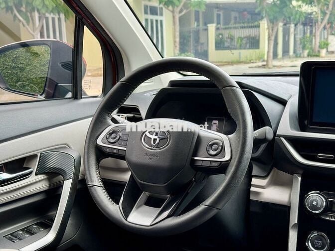 TOYOTA VELOZ 1.5 CVT 2024 ODO: 14.000km CỌP