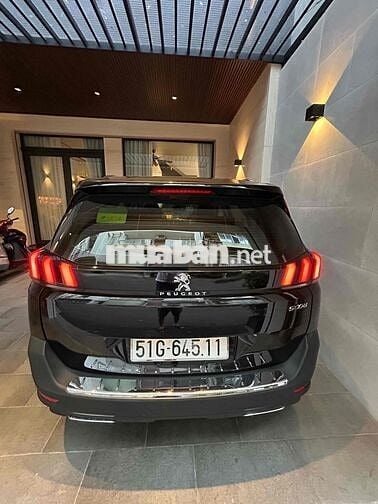 Peugeot 5008 2018 1.6L Turbo - 74000 km