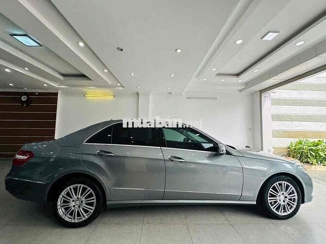 ❤Mercedes Benz E300 xe đẹp bao check