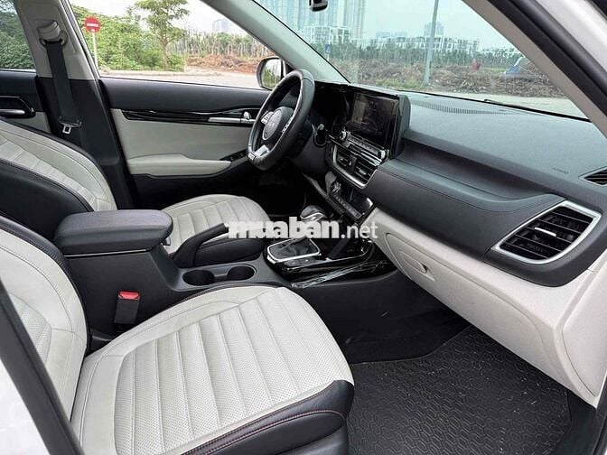 Seltos 2022 Premium 1.6 AT 4 vạn full ls hãng