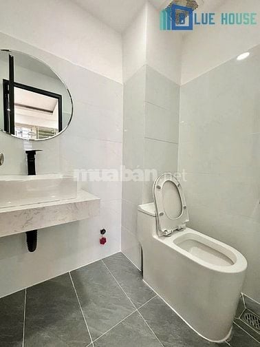 CHO THUÊ CĂN HỘ- K300 NHÀ GA T3 TÂN SƠN NHẤT TÂN BÌNH- ETOWN CỘNG HOÀ