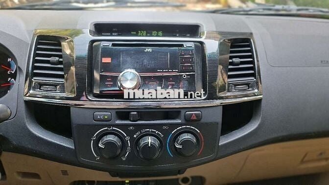 Toyota Fortuner 2016 2.5G - 120000 km