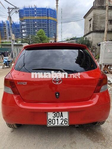 Toyota Yaris 2012 1.5 AT - 100000 km