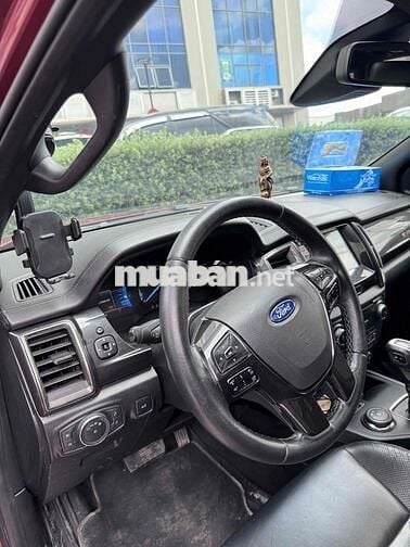 Ford Everest 2018 Titanium 2.0L 4x4 AT - 135000 km