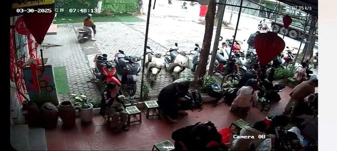 Cho thuê nhà mặt phố Lê Trọng  Tấn, La Khê, Hà Đông. Diện tích 90m2