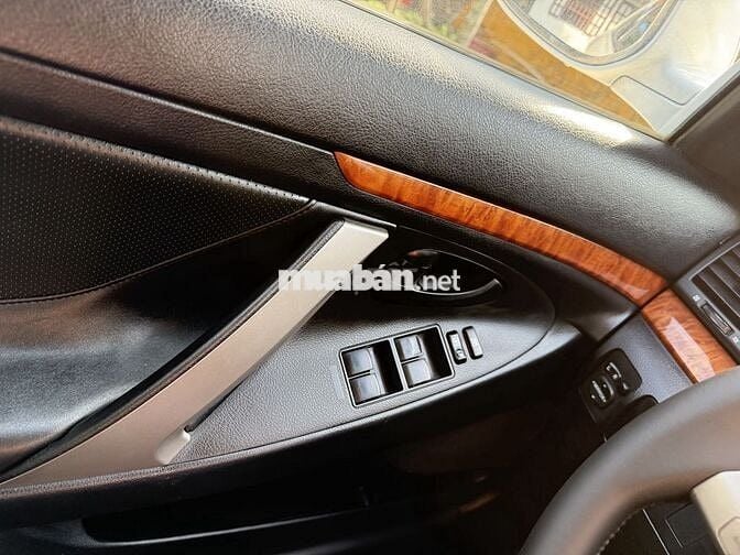 Camry 2010 2.0E muốn bán