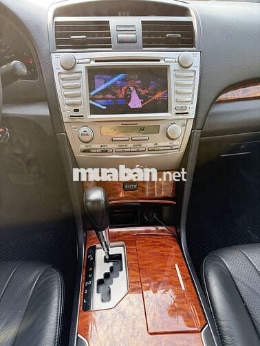 Camry 2010 2.0E muốn bán