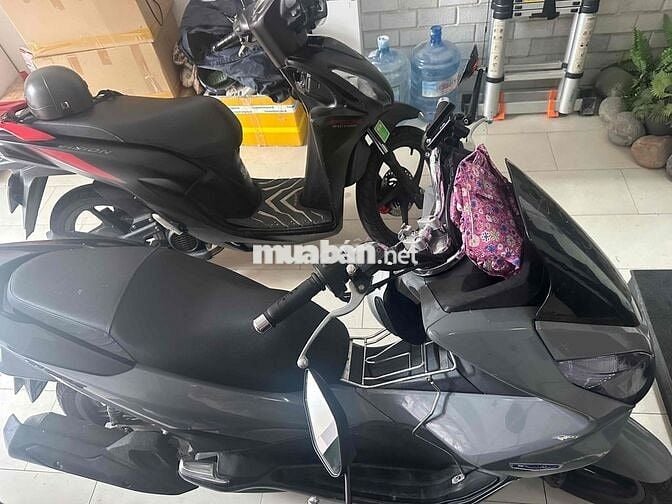 [Bán] xe PCX đời 2016 màu xám