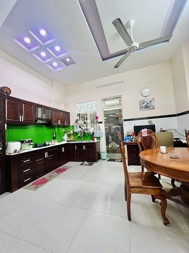 CHÍNH CHỦ BÁN NHÀ 366/ GÒ DẦU - TÂN PHÚ - DT 90m2 ( 5m x 18 ) - Vuông