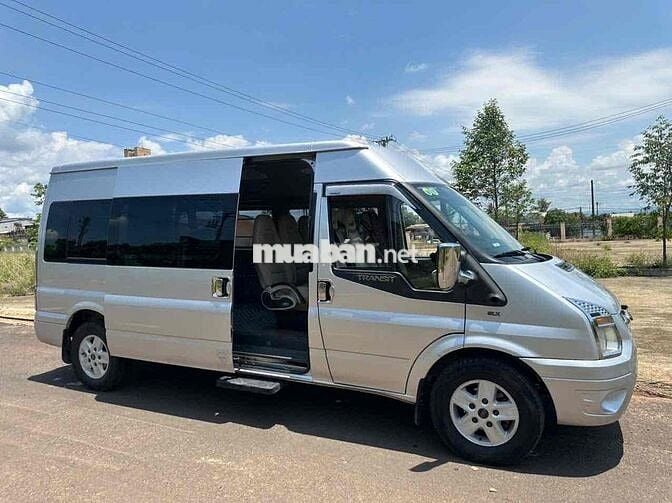 Ford Transit 2015 Luxury - 120000 km