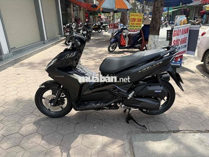 Airbalde 125 2025 đen sần đặc biệt siêu lướt 700km