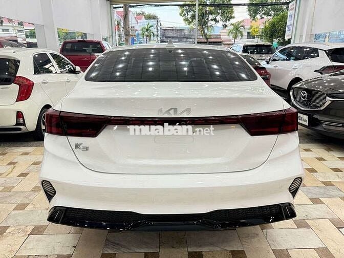 Kia K3 2022 Deluxe 1.6 MT( số sàn ) - Odo 37720 km
