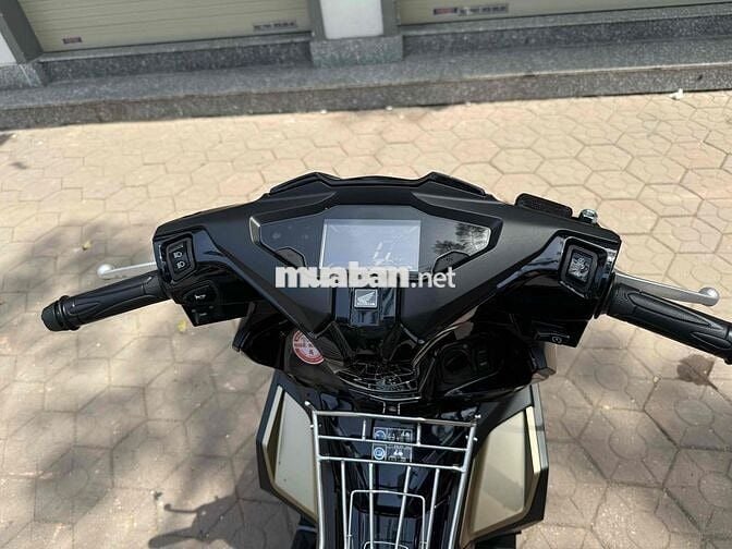 Airbalde 125 2025 đen sần đặc biệt siêu lướt 700km