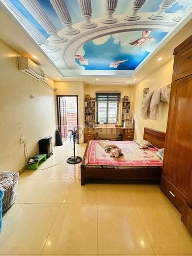 Nhà dân xây 60m² x 4T Đại Mỗ, Ô tô 7 chỗ đỗ cửa, sổ đẹp, cạnh vincom 