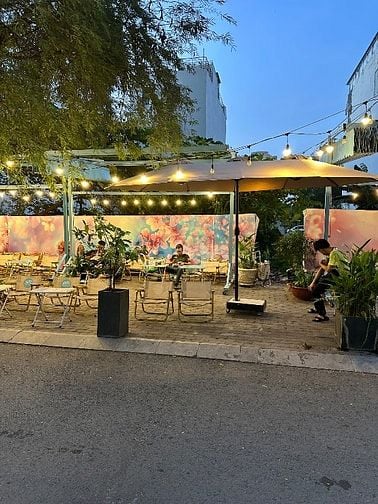 KATA COFFEE AND TEA TUYỂN DỤNG PHỤC VỤ VÀ PHA CHẾ 