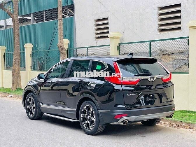 Honda CR V 2019 L - 70000 km