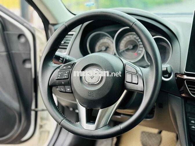 Mazda 6 2016 2.0 AT - 100000 km
