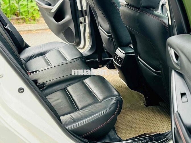 Mazda 6 2016 2.0 AT - 100000 km
